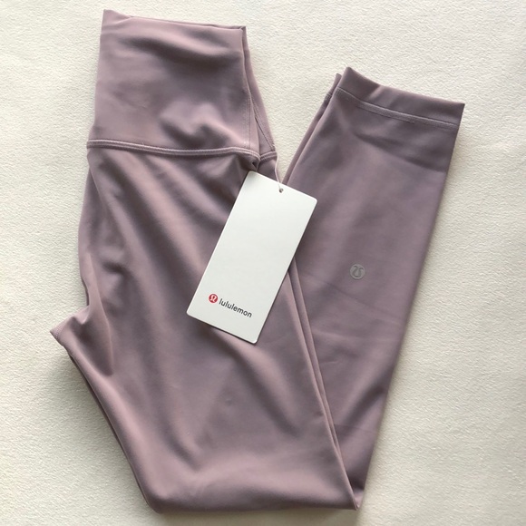 NWT Lululemon Wunder Train HR Crop 23” - Picture 2 of 6